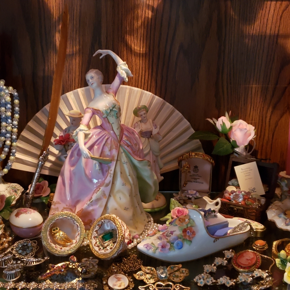 Dresden Lace,Variety of vintage late 1800's-1950's